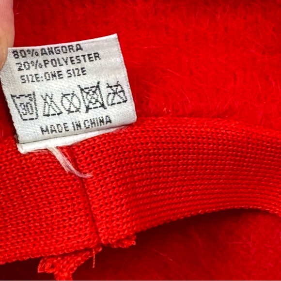 C. C. Cheveaux Angora Bucket Hat Vintage 90's Bright Red Fur Trim - Picture 6 of 6